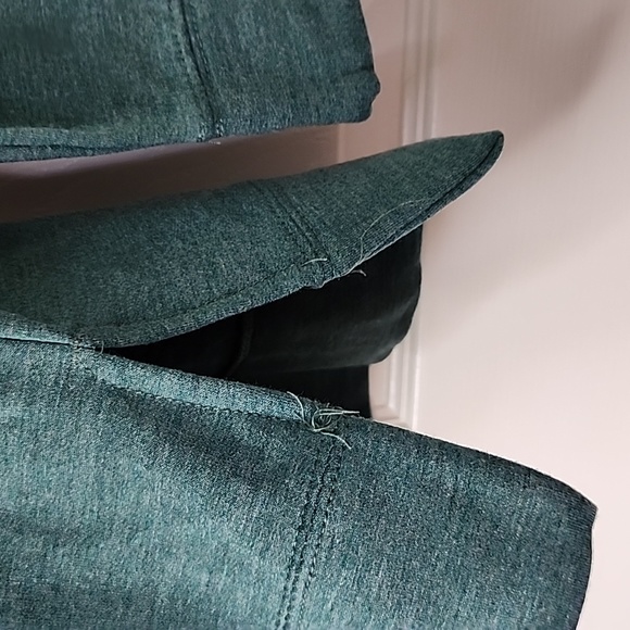 STATE OF MINE WOMAN'S FLEECE TOP - Picture 4 of 8